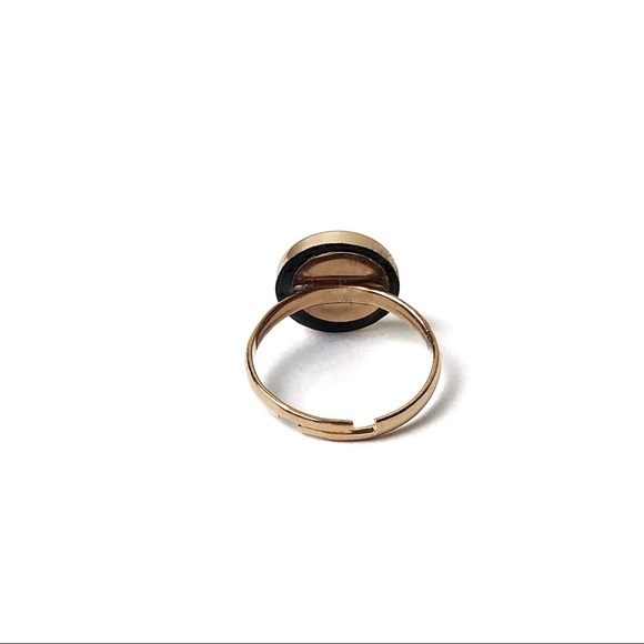 Daisy Ring - Picture 3 of 7